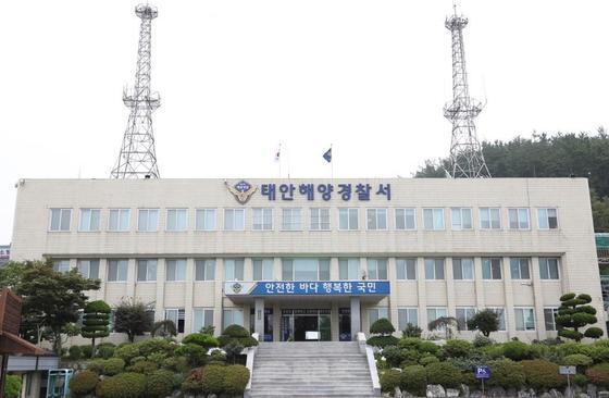 태안 서격렬비열도 해상서 외국인 선원 선박 사이에 끼여 숨져
