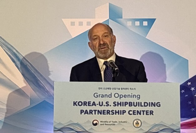 러트닉 "건조 선박수로 '마스가' 평가…규제 제거 美상무부가 앞장"