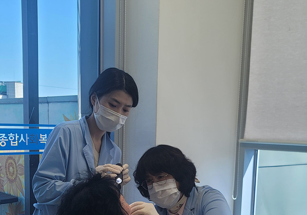 양천구, 5개 복지관 찾아 어르신 구강검진…9월부터 2차 운영