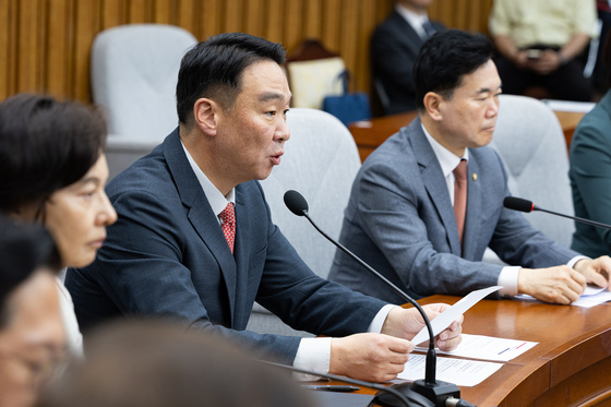 국힘 "부동산 세제개편은 세금폭탄…李대통령 약속 모두 무너져"