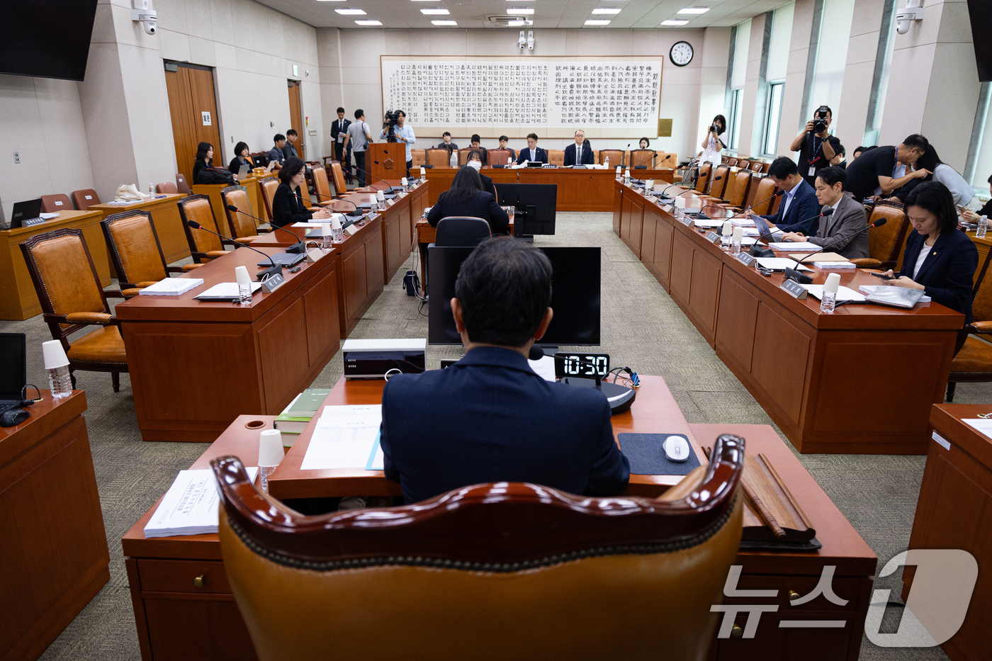 (서울=뉴스1) 유승관 기자 = 김승원 국회 법제사법위원회 법안심사제1소위원장이 24일 서울 여의도 국회에서 열린 제437회 국회(임시회) 법제사법위원회 제7차 법안심사제1소위원회 …