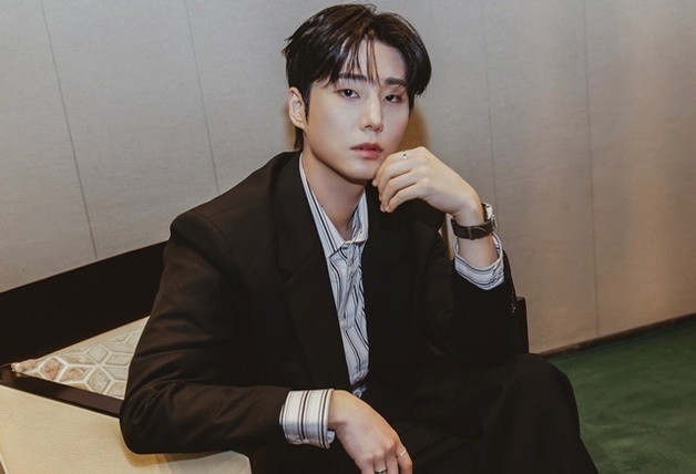 데이식스 영케이 "솔로 활동 위해 1일 1식하며 10kg 감량" [N인터뷰]②