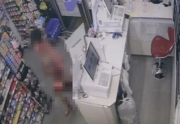 "'피칠갑' 정재환, 극도로 포악한 상태…피 묻은 옷 불편해서 벗은 것"