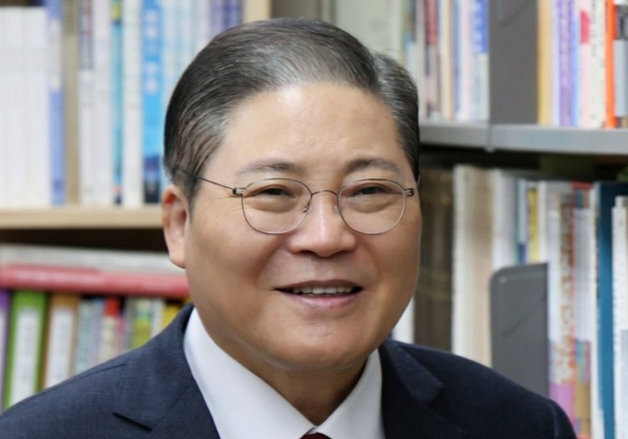 성경 인물 95인의 삶 담았다…소강석 목사 14번째 시집
