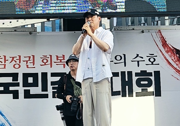 장동혁, 李 '전자투표' 언급에 "참정권 빼앗은 대통령이 할 말 아냐"