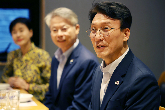종교계 목소리 귀담아 듣는 김민석