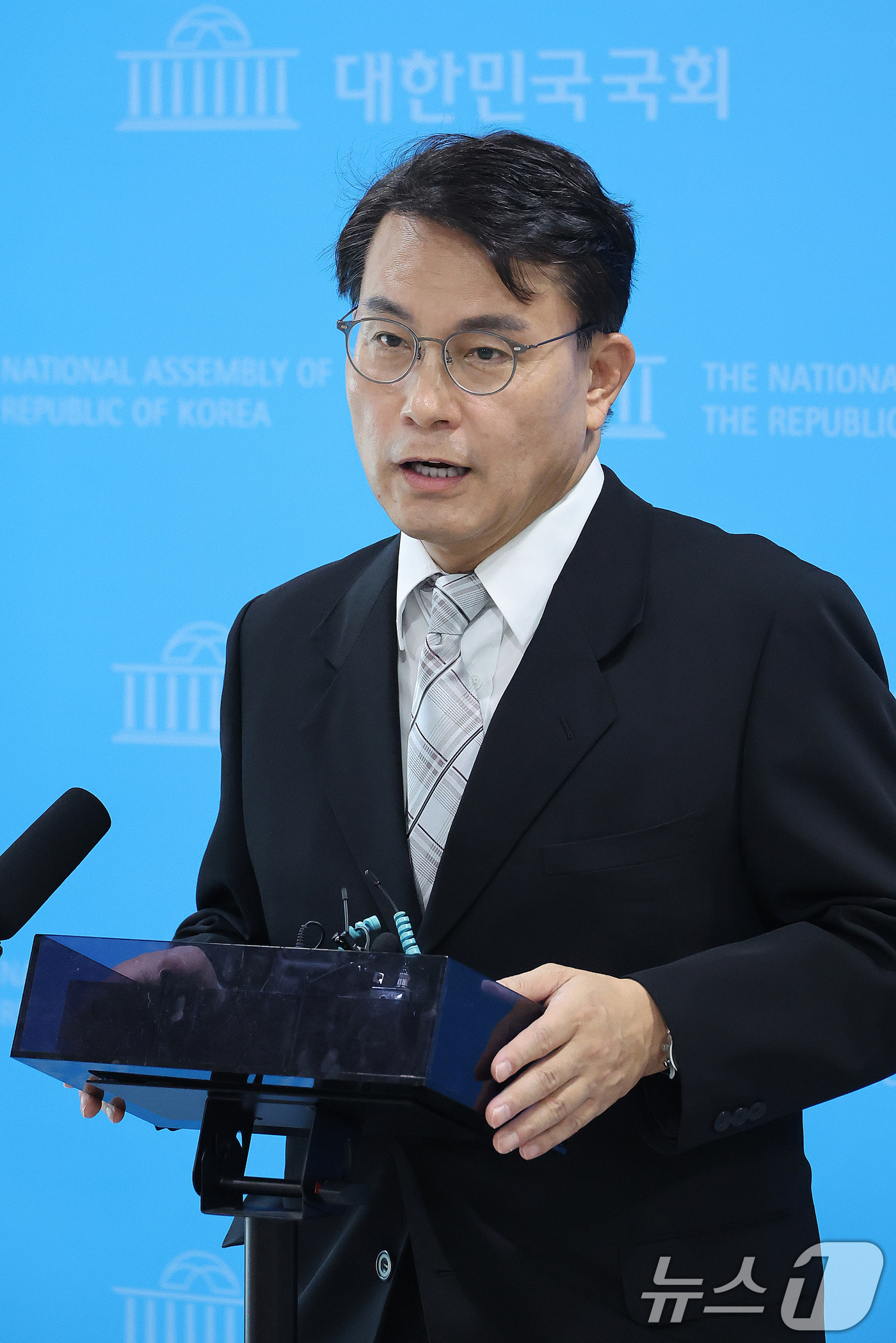 (서울=뉴스1) 신웅수 기자 = 윤상현 국민의힘 의원이 26일 서울 여의도 국회 소통관에서 현안 관련 브리핑을 하고 있다. 2026.7.26/뉴스1
