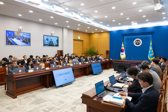 이재명 대통령, 화상 수석·보좌관회의