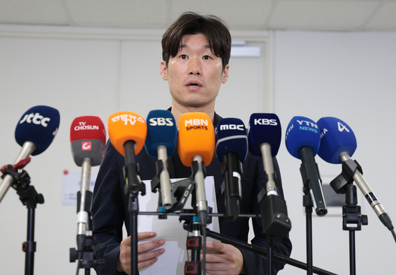 브리핑 마친 박지성  K-축구 혁신위 공동위원장