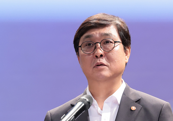 모두 발언하는 최휘영 장관