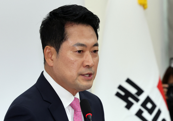 선관위 선거소청 출석 전 기자회견하는 장동혁 대표