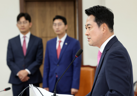 장동혁 대표, 선관위 선거 소청 출석 전 기자회견