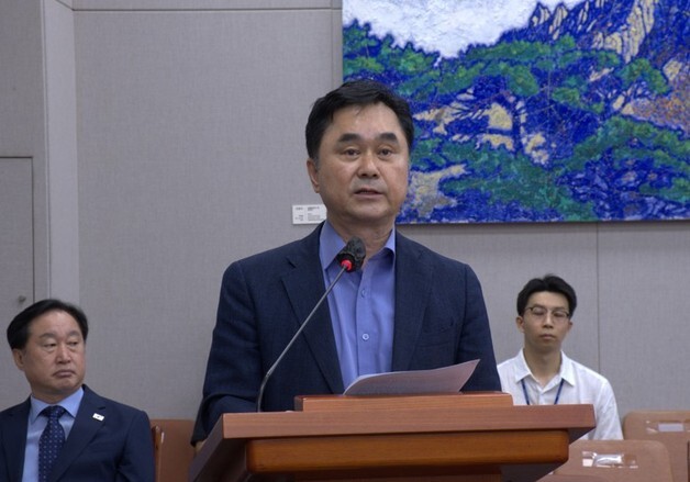 "세종의사당을 본원으로"…'국회 전부 이전법' 운영위 상정
