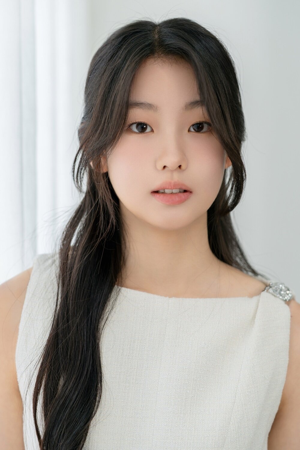 본문 이미지 - 배우 서수민 / 와이원엔터테인먼트