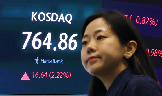 코스닥, 2.22% 오른 764.86에 장 마감