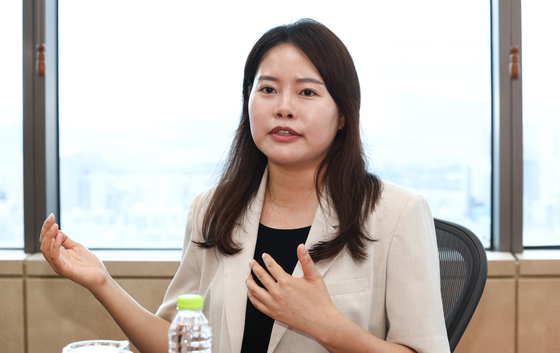 "수저 하나 놨더니 급여 환수?"…억울함 풀어준 5년차 공익변호사