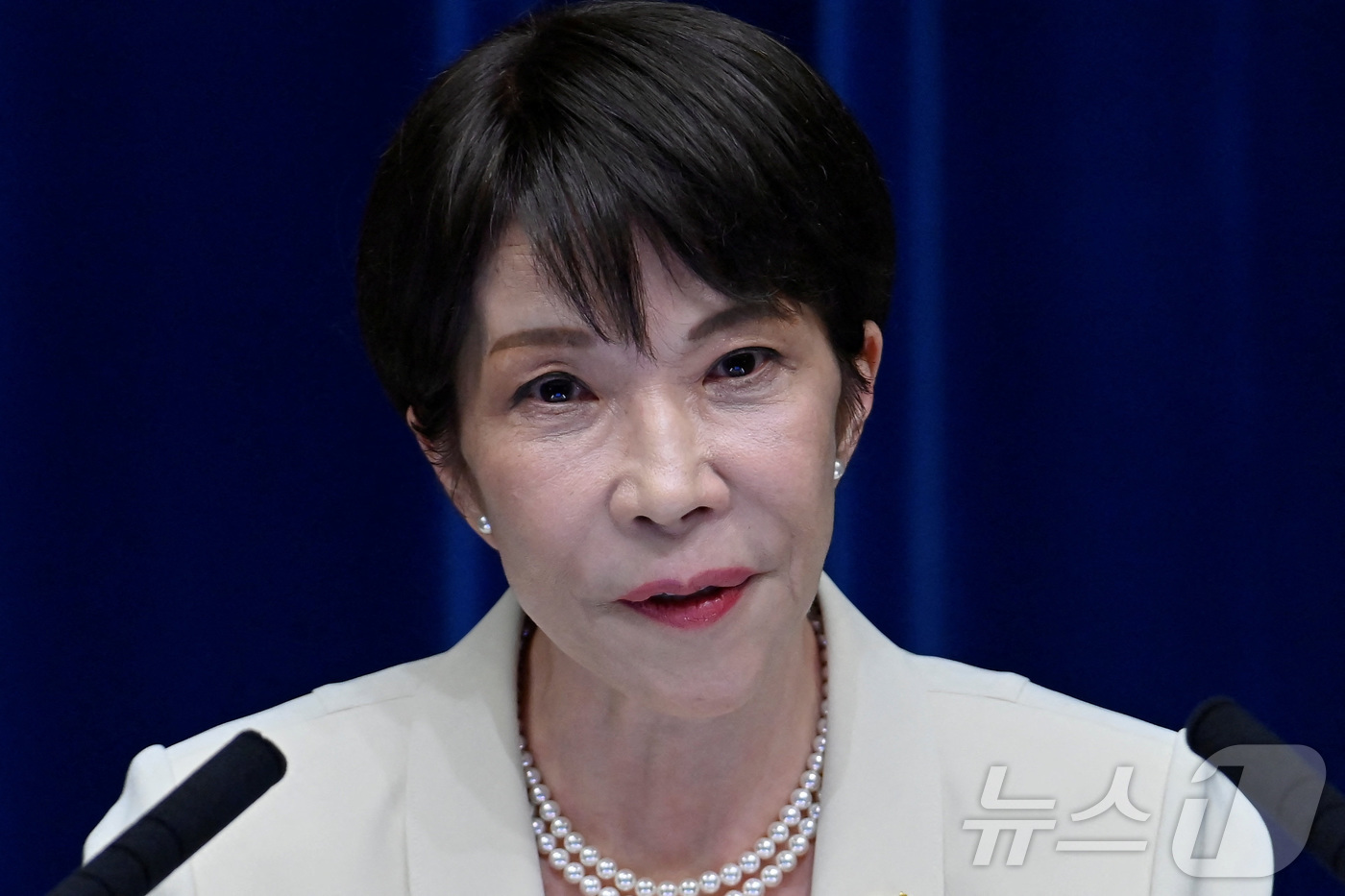 (도쿄 로이터=뉴스1) 김지완 기자 = 27일 다카이치 사나에 일본 총리가 도쿄 총리관저에서 기자회견을 하고 있다. 2026.07.27ⓒ 로이터=뉴스1