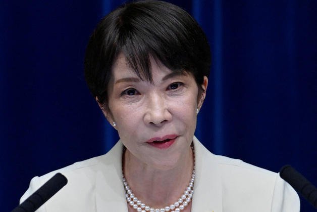 日 다카이치 "남서부 강진으로 여러 명 부상…건물 붕괴도"