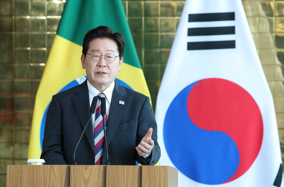공동언론발표 하는 이재명 대통령