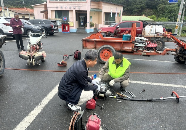 "폭염 안전사고 예방"…영동군농기센터 농기계 순회교육 한시 중단