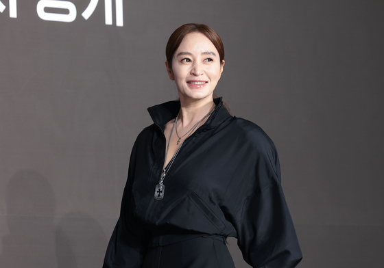 살 쏙 빠진 김혜수