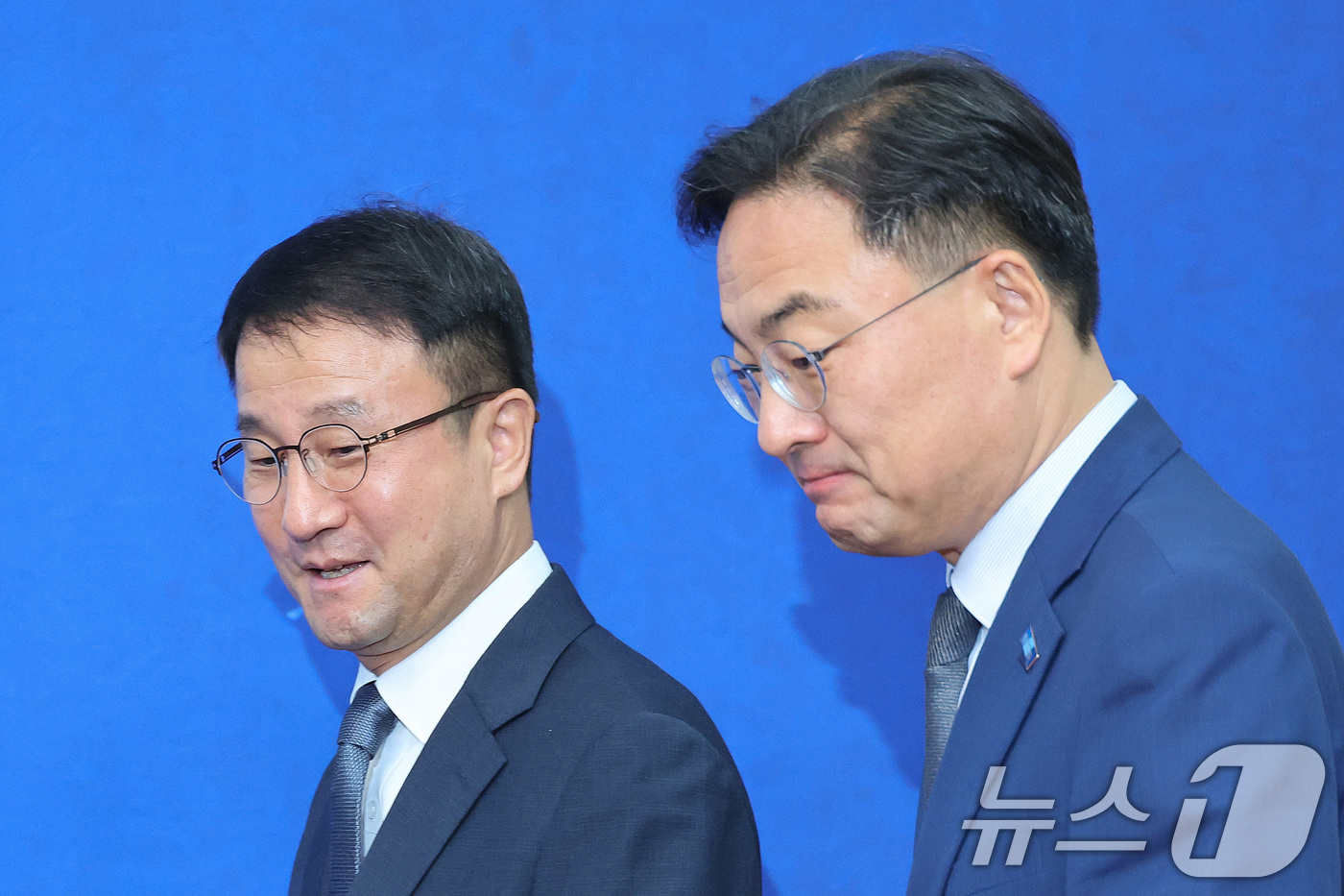 (서울=뉴스1) 신웅수 기자 = 신장식 조국혁신당 대표가 28일 서울 여의도 국회에서 한병도 더불어민주당 대표 직무대행 겸 원내대표를 예방하고 있다. 2026.7.28/뉴스1