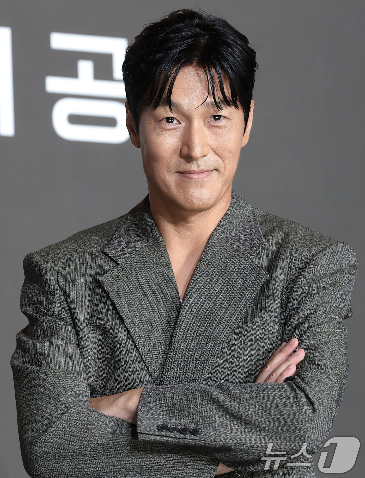 (서울=뉴스1) 권현진 기자 = 배우 김재철이 28일 서울 중구 앰배서더 서울 풀만 호텔에서 열린 쿠팡플레이 시리즈 '지금 불륜이 문제가 아닙니다' 제작발표회에서 포즈를 취하고 있 …
