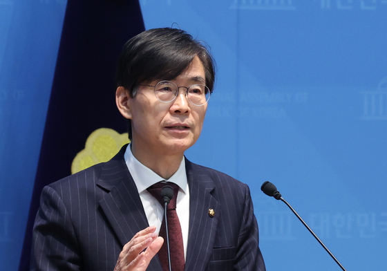 조경태 "윤리위, 張 '아바타 위원회' 전락…징계 즉각 재검토 해야"