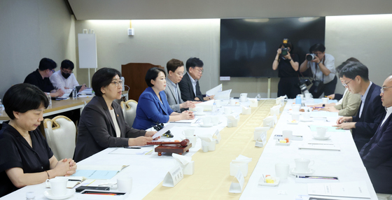 정은경 장관, 제 80차 중앙생활보장위원회 주재