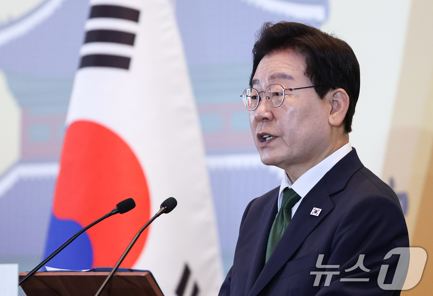 (상파울루(브라질)=뉴스1) 허경 기자 = 이재명 대통령이 28일(현지시간) 브라질 상파울루 한 호텔에서 열린 동포 오찬간담회에서 발언을 하고 있다. 2026.7.29/뉴스1