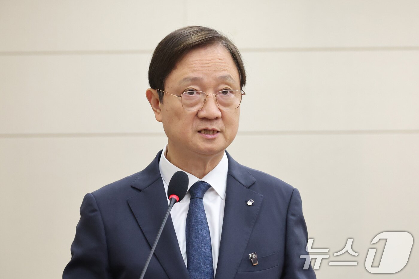 본문 이미지 - 이찬진 금융감독원장이 29일 서울 여의도 국회에서 열린 정무위원회 전체회의에서 업무 보고를 하고 있다. 2026.7.29 ⓒ 뉴스1 신웅수 기자