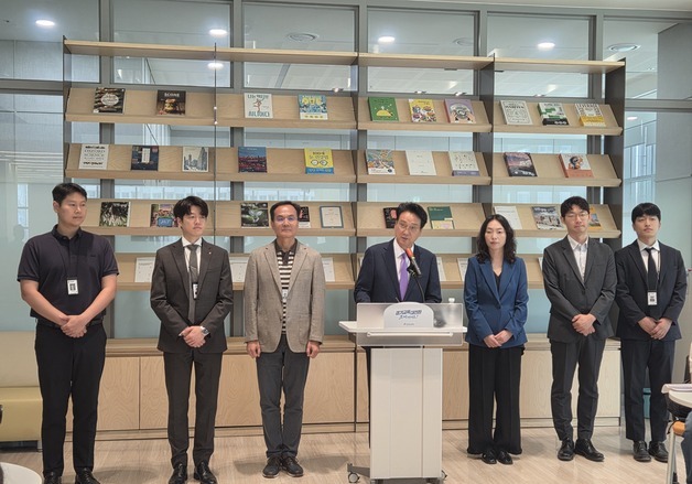 안민석 2호 결재 '교권보호전담관' 50명 모집…1800명 몰려