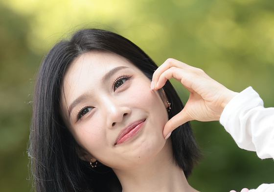 조이, 선명한 쇄골