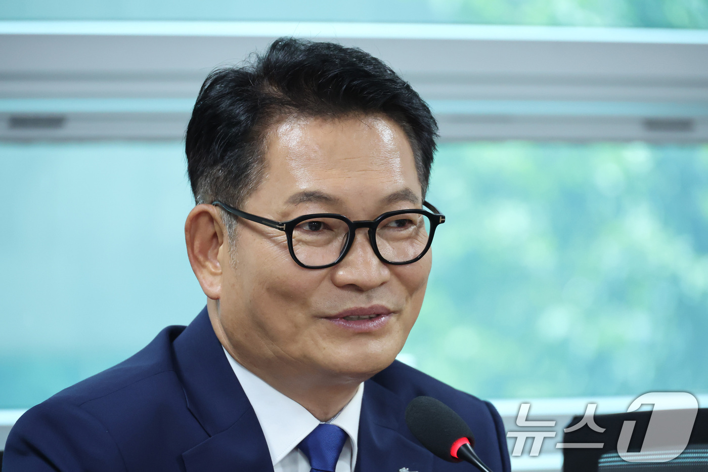 (서울=뉴스1) 신웅수 기자 = 더불어민주당 당권 주자인 송영길 의원이 29일 서울 여의도 국회 의원회관에서 열린 반려견 정책 간담회 및 지지 선언식에서 발언하고 있다. 2026. …