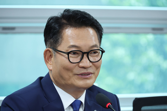 인사말하는 송영길 의원