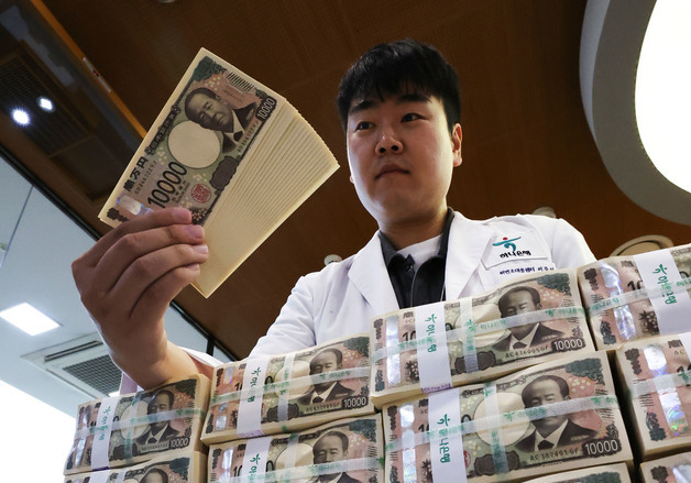 '초엔저' 엔화 환전 규모 1년 7개월 만에 최대
