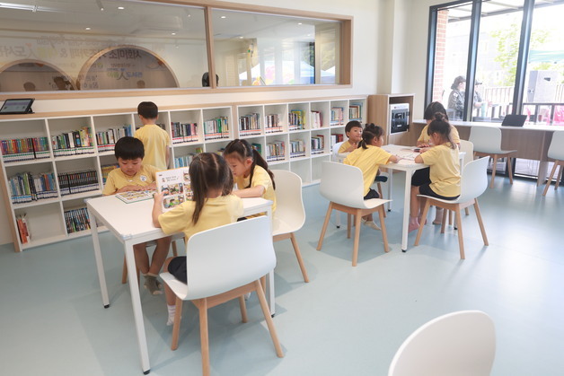 육군, 강원 인제에 '최북단 키즈카페' 개장…군인가족 정주 여건 개선