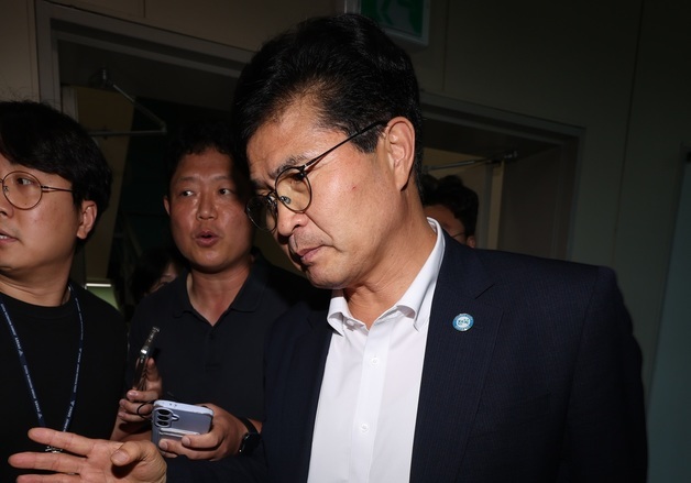 '김관영 내란 방조 의혹 제기' 이원택 전북지사…"충분히 밝혀"(종합)