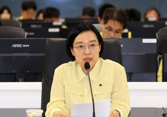 한 총리 "국정과제 이행 위해 규제 합리화…국회 협력 더욱 강화"