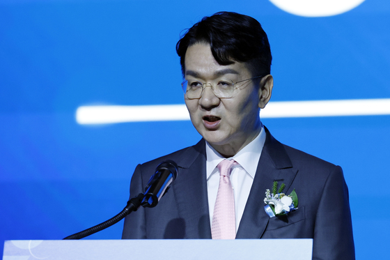 이임사 하는 조원태 총재