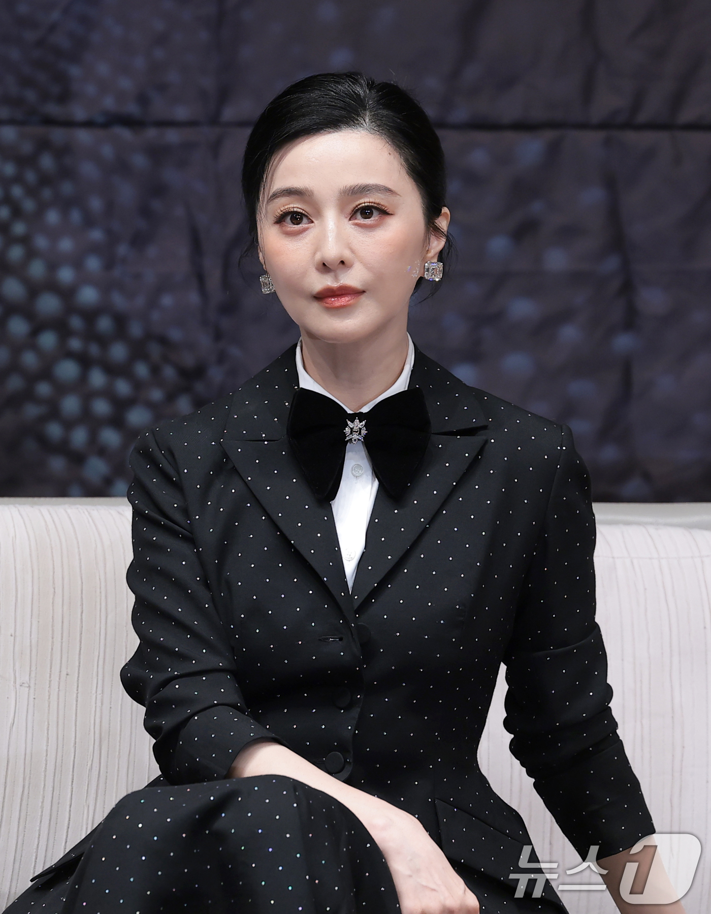 (부천=뉴스1) 권현진 기자 = 배우 판빙빙이 3일 오후 경기도 부천시 원미구 현대백화점 중동점에서 열린 ‘제30회 부천국제판타스틱영화제’ 해외 영화인 초청 기자회견에 참석해 취재 …