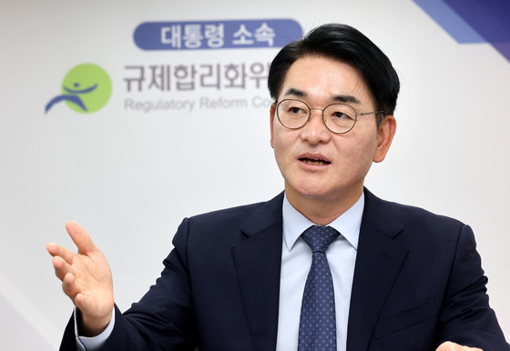 박용진 "개명 '원스톱 서비스' 추진…주52시간·대형마트 규제 열린 논의"