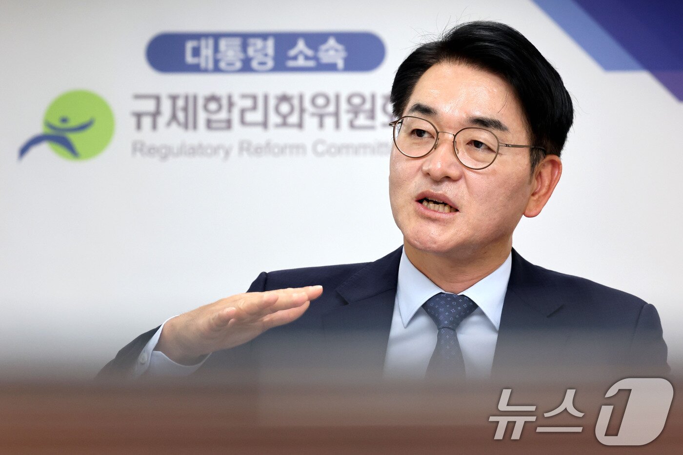 본문 이미지 - 박용진 대통령 직속 규제합리화위원회 부위원장이 3일 서울 중구 사무실에서 뉴스1과 인터뷰를 하고 있다. 2026.7.3 ⓒ 뉴스1 이광호 기자