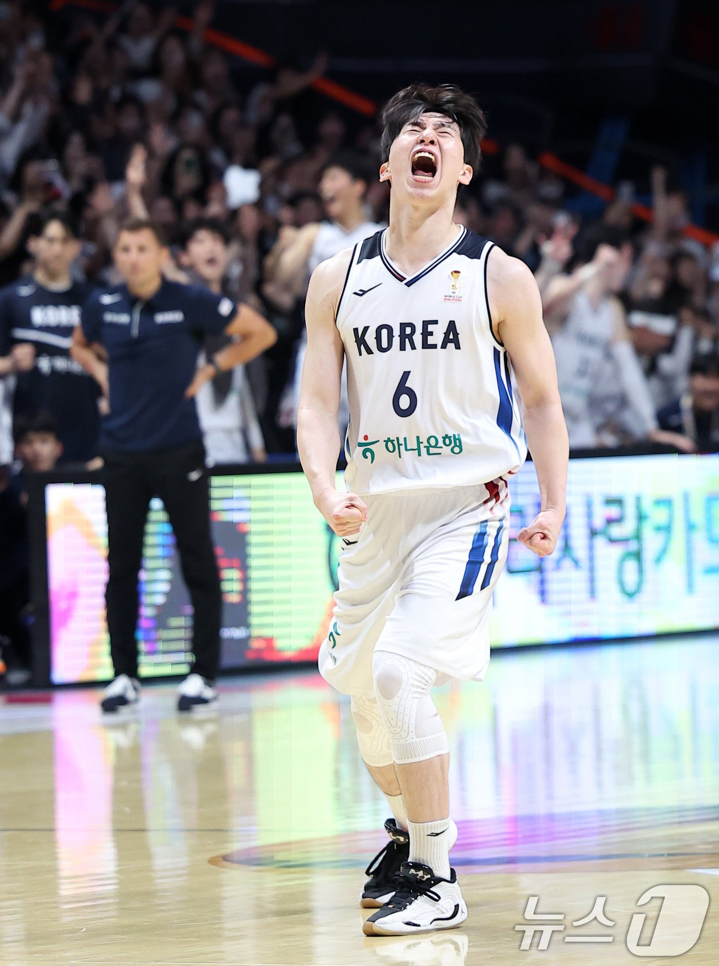 (고양=뉴스1) 김성진 기자 = 대한민국 농구 대표팀 이정현이 3일 경기도 고양시 고양소노아레나에서 열린 2027 FIBA 월드컵 아시아 예선 1라운드 B조 윈도우3 대한민국과 대 …