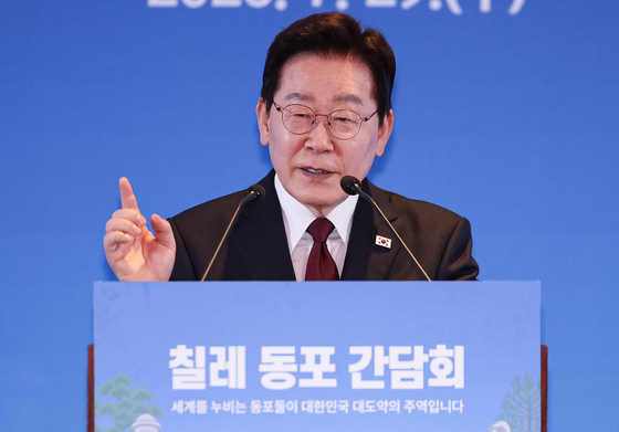 李대통령 국정운영평가 '취임 후 최저' 53%…민주 40%·국힘 21%[NBS]