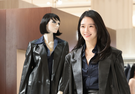 박규영, 마네킹보다 더 완벽한 착장