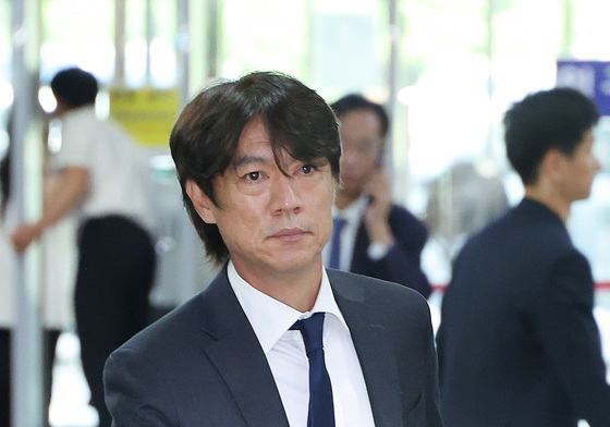 홍명보, 축구협회 현안 청문회 출석