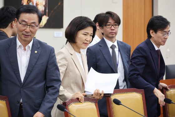 과방위 보임하는 이진숙 의원
