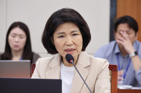발언하는 이진숙 의원