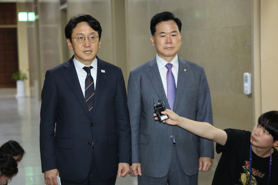 여야, 선관위 특검법 합의…국조특위 활동 30일 연장